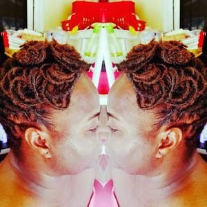 Meet your Posher, Joyce